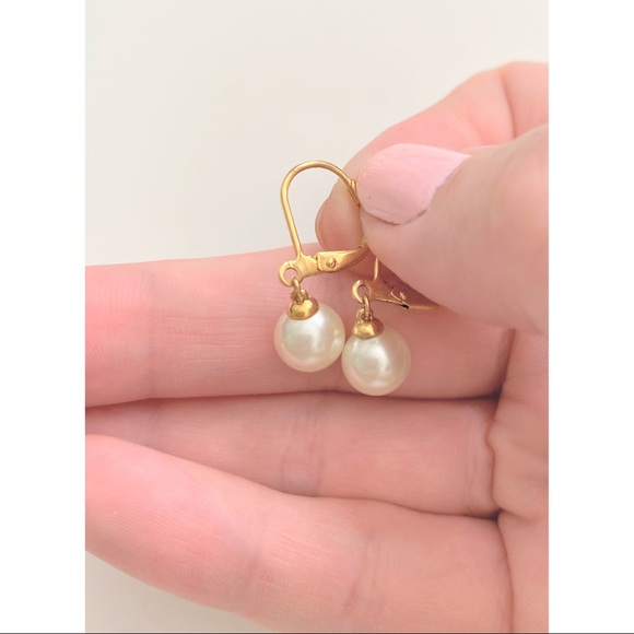 Premier Designs Jewelry - Drop Pearl Earrings